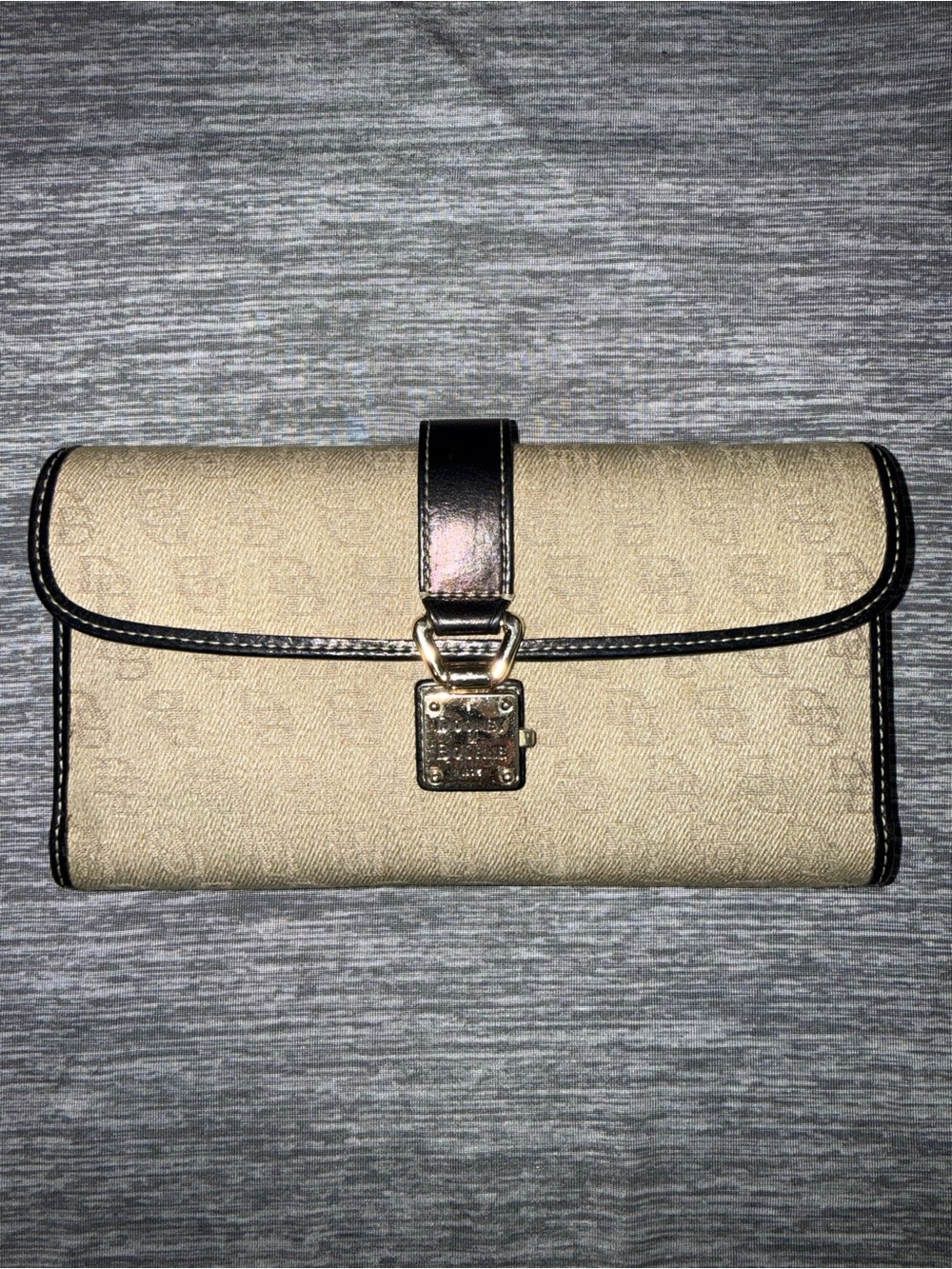 Dooney & Bourke Vintage Monogram Canvas Checkbook Wallet Lock Accent Tan/Black